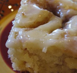 Cinnamon Roll Cake  (Adapted from cookinupnorth)