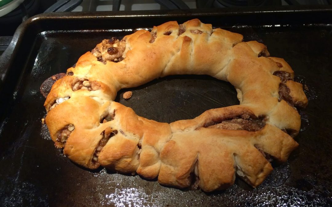 CRESCENT ROLL COFFEE CAKE