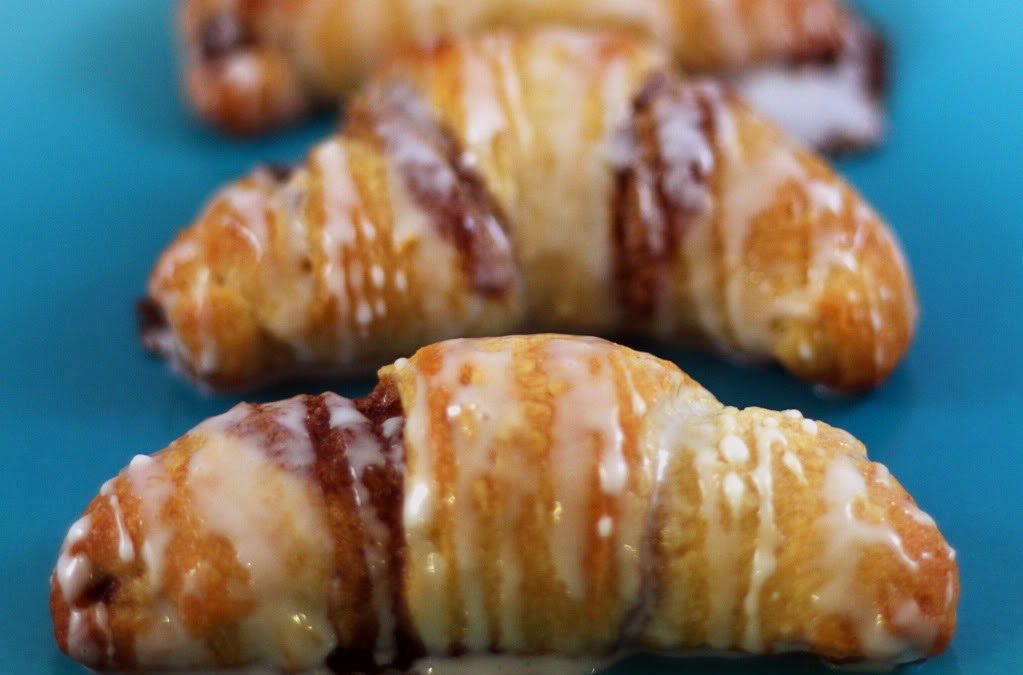 CINNAMON CRESCENTS (Adapted from Jennifercooks)