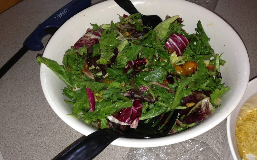 MIXED GREEN SALAD