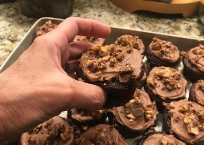 SNICKERS CUPCAKES  (Adapted from Kevin and Amanda)