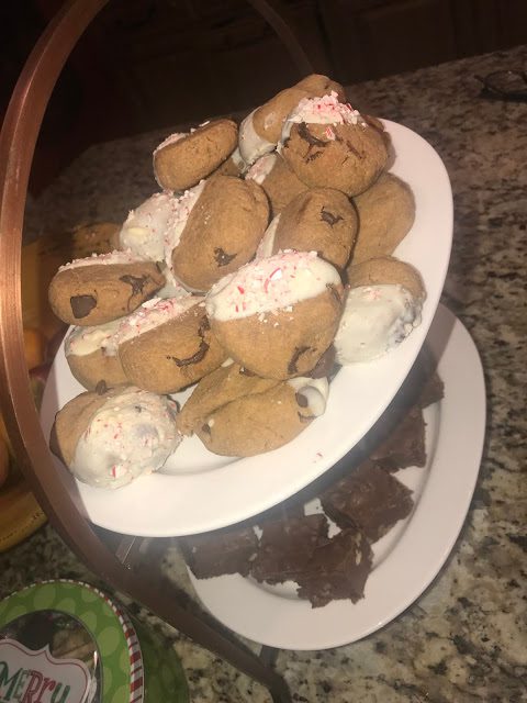 PEPPERMINT DOUBLE CHOCOLATE DIPPED COOKIES (Adapted from broccyourbody.com)