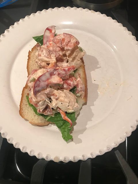 Lobster Rolls  (Adapted from Food and Wine)